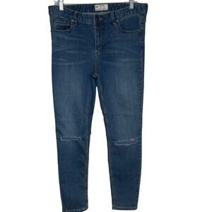 Free People Jeans Skinny Jeans With Frayed Knees Women's Size W30
